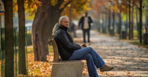 What You Notice About Friends at 65 That Busy People Can’t See